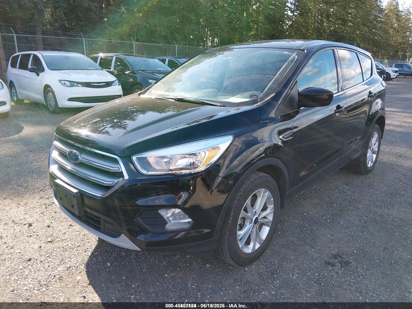 2017 FORD ESCAPE auction photo 2