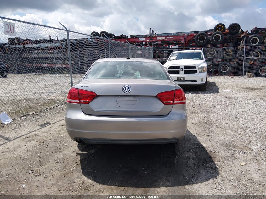 2013 Volkswagen Passat 2.5L Wolfsburg Edition VIN: 1VWAP7A36DC136698 Lot: 45407127