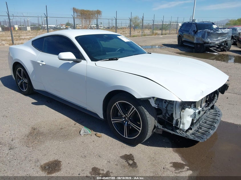FORD MUSTANG ECOBOOST FASTBACK 2025