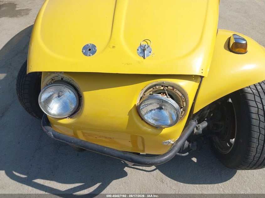 AtlanticExpress - Volkswagen Beetle