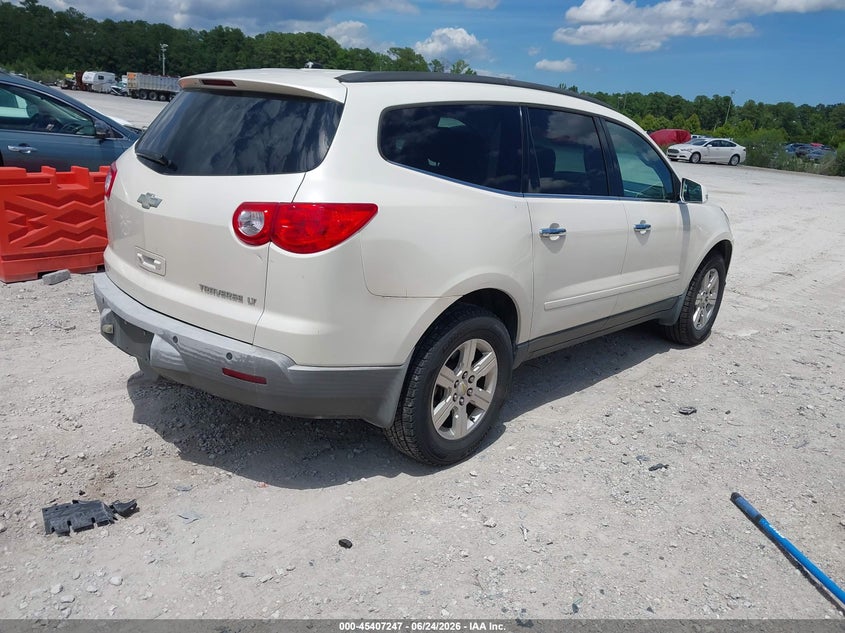 Vin: 1gnkrjed3cj115617, lot: 45905270, chevrolet traverse lt w/2lt 20124