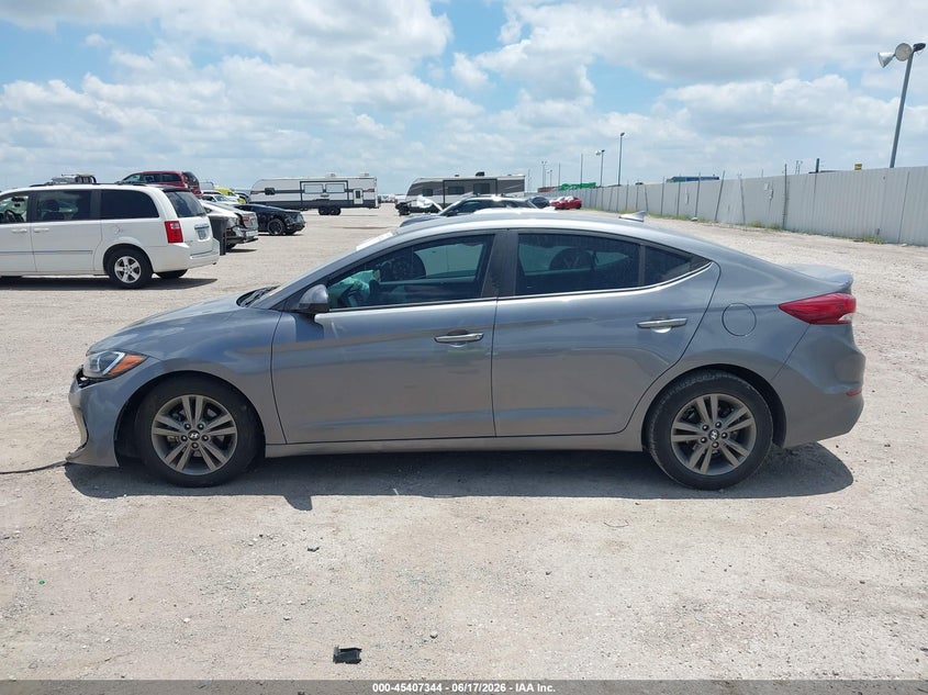 VIN 5NPD84LF5JH293271 2018 HYUNDAI ELANTRA SEL