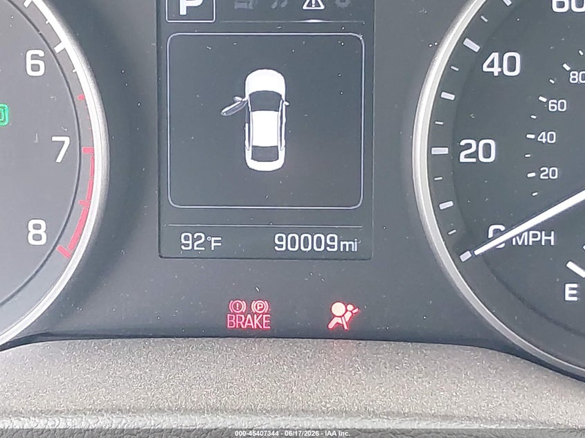 VIN 5NPD84LF5JH293271 2018 HYUNDAI ELANTRA SEL