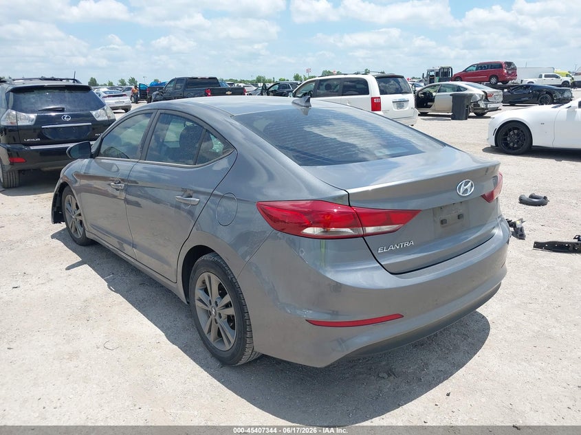 VIN 5NPD84LF5JH293271 2018 HYUNDAI ELANTRA SEL