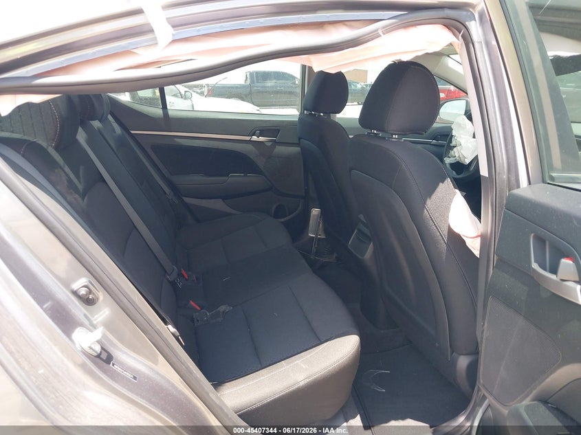 VIN 5NPD84LF5JH293271 2018 HYUNDAI ELANTRA SEL