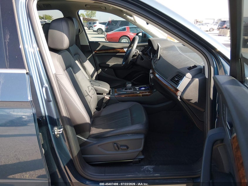 2018 Audi Q5 2.0T Premium/2.0T Tech Premium VIN: WA1BNAFY5J2096933 Lot: 45407486