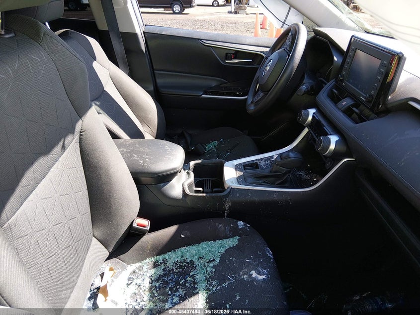 VIN 2T3P1RFV6NW320767 2022 TOYOTA RAV4 XLE