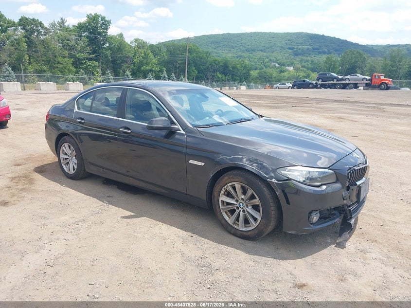 2016 BMW 528I auction photo 1