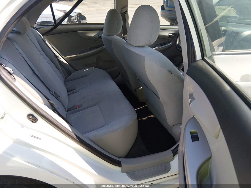 2011 TOYOTA COROLLA auction photo 8