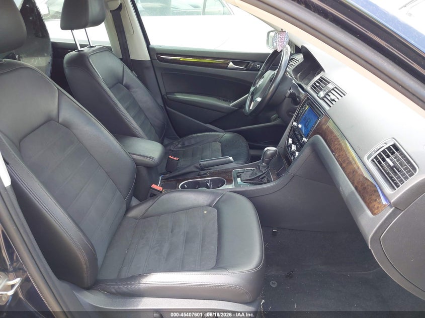 VOLKSWAGEN PASSAT 2015 VIN 1VWCS7A30FC015224