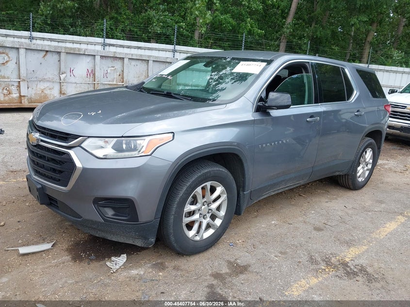 1GNERFKW0JJ230219 2018 CHEVROLET TRAVERSE LS photo 1