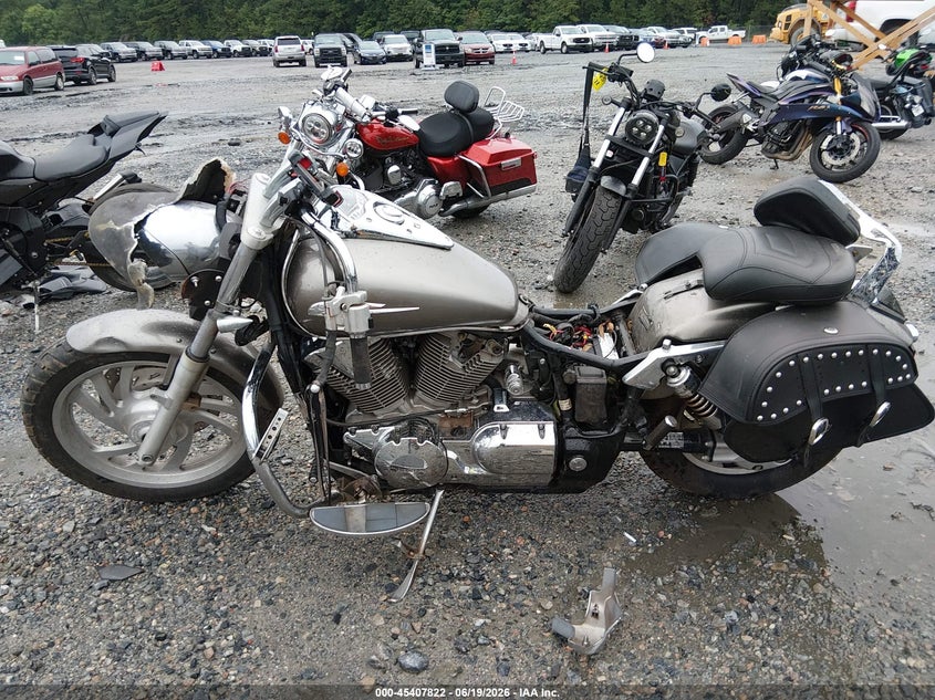 2005 Honda Vtx1300 C VIN: 1HFSC55035A103815 Lot: 45407822