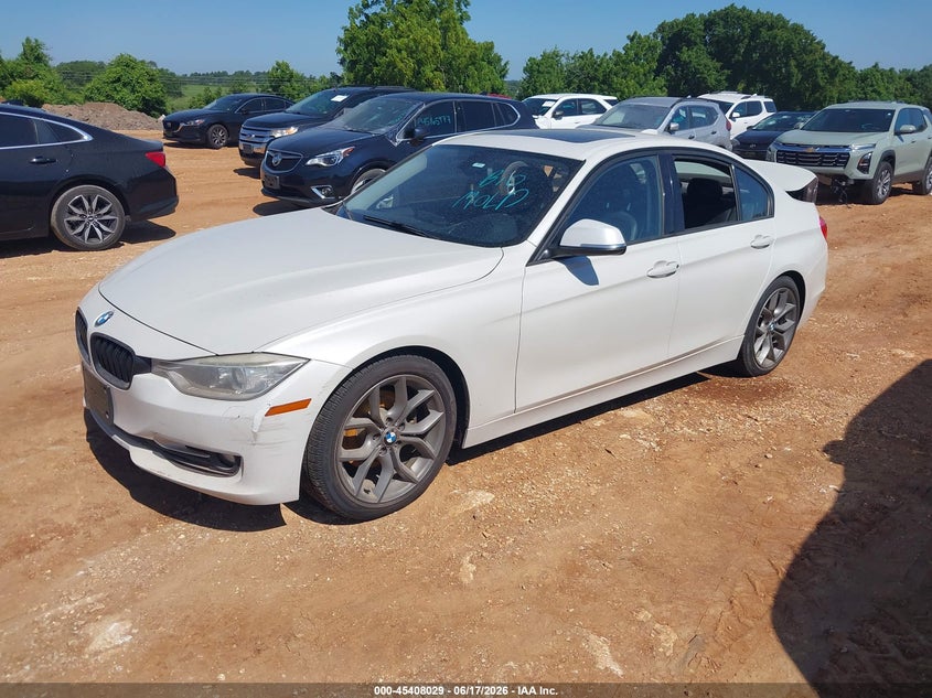 2013 BMW 328I auction photo 2