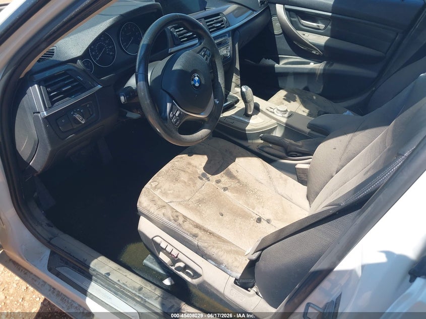 2013 BMW 328I auction photo 6