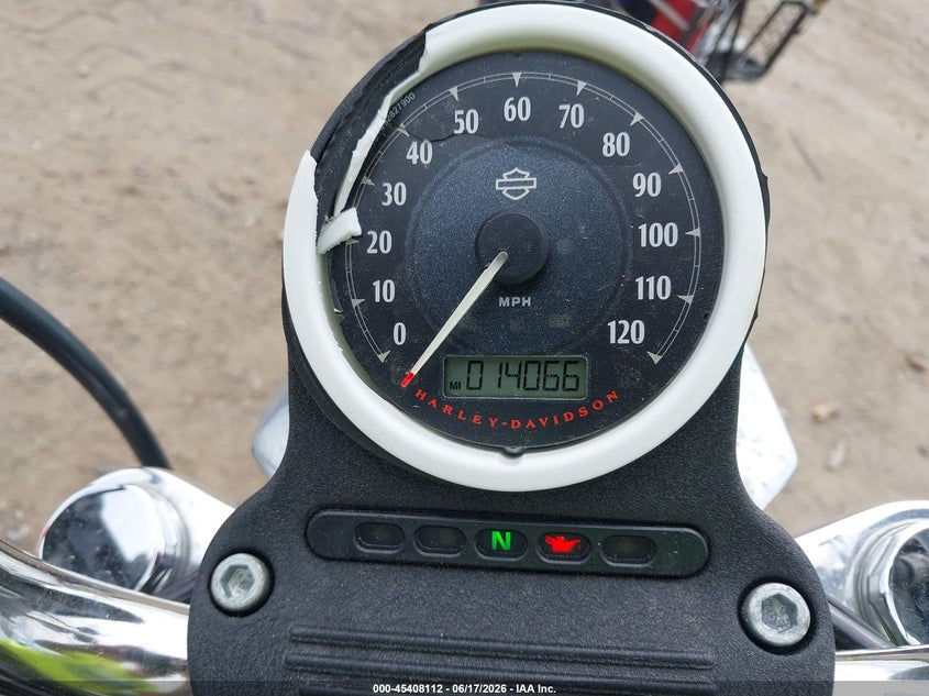 2015 Harley-Davidson Xl883 Superlow VIN: 1HD4CR210FC418535 Lot: 45408112