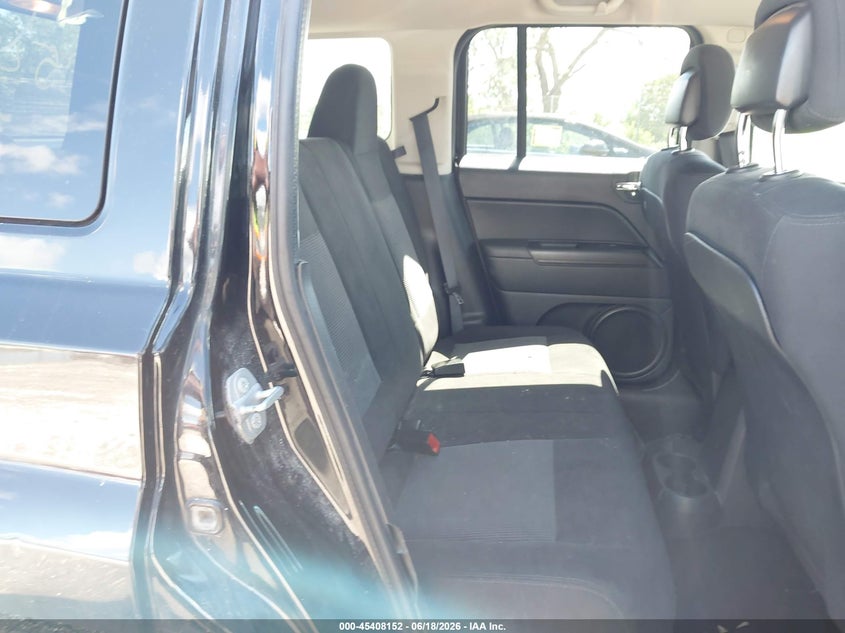 2015 JEEP PATRIOT auction photo 8