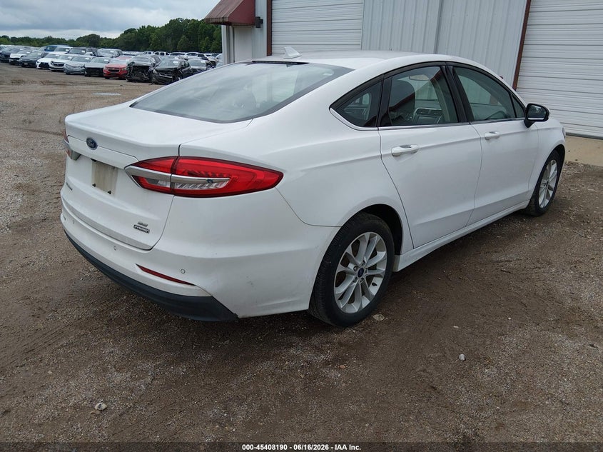 2020 FORD FUSION auction photo 4