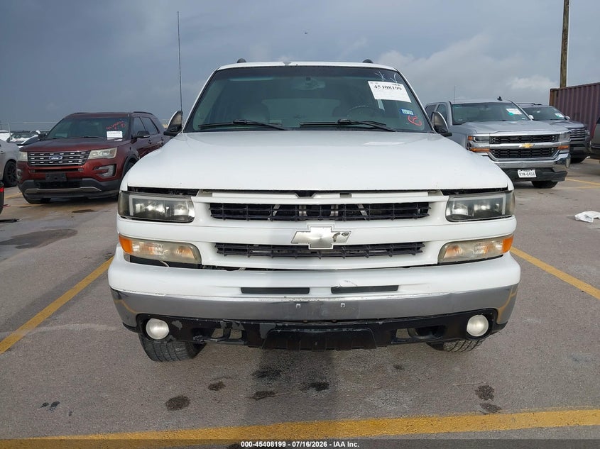 2003 CHEVROLET TAHOE auction photo 6