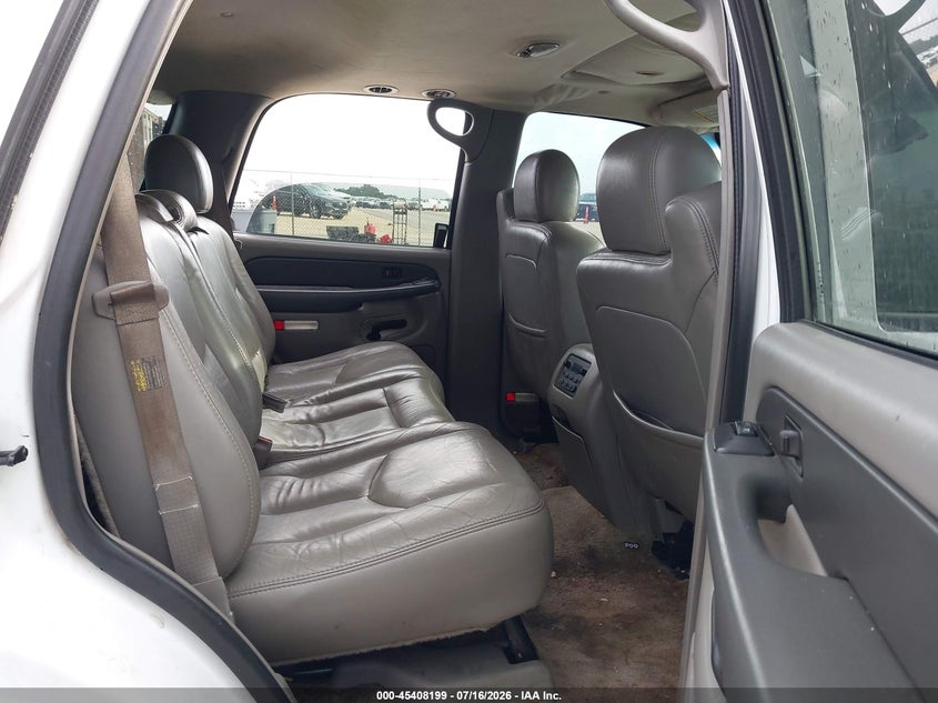 2003 CHEVROLET TAHOE auction photo 8
