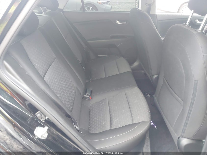 2023 KIA RIO auction photo 8