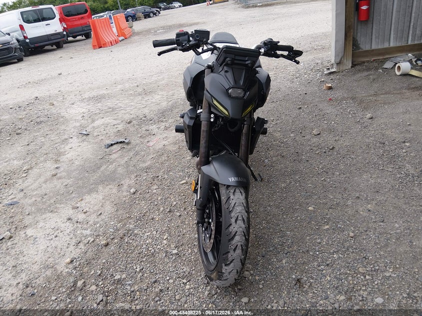 2025 YAMAHA MTN690 auction photo 5