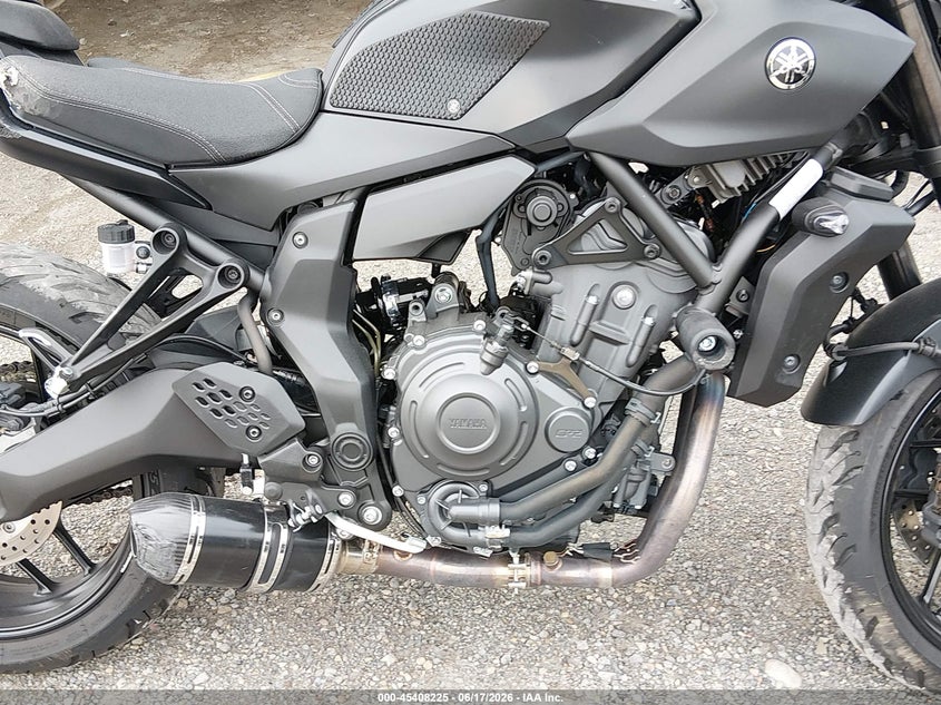 2025 YAMAHA MTN690 auction photo 8
