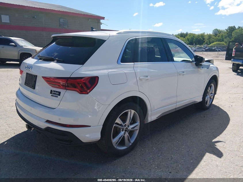 2023 AUDI Q3 auction photo 4