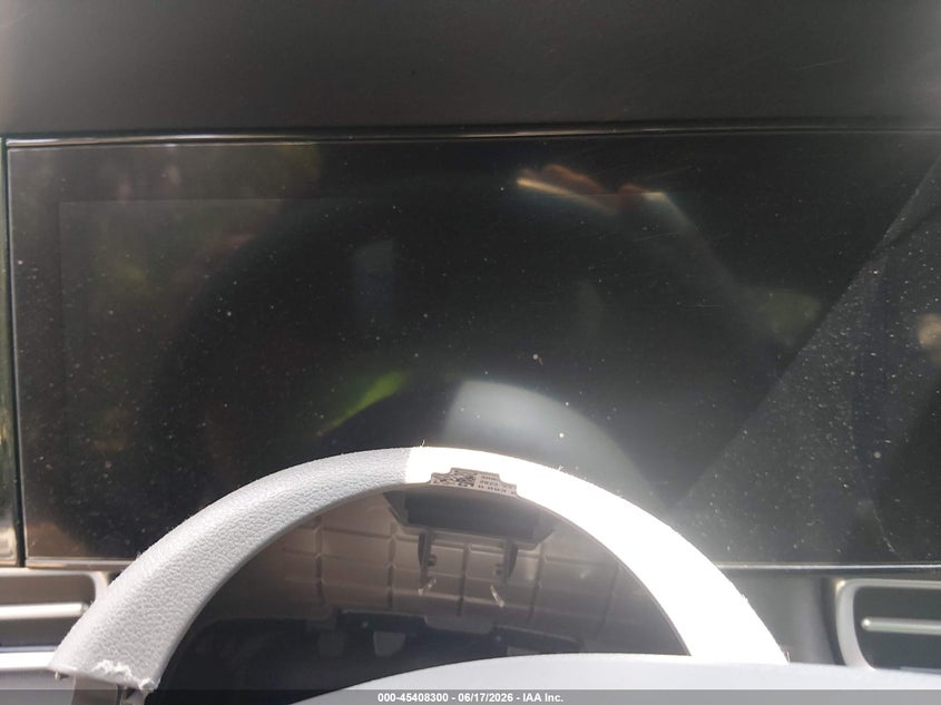 2024 HYUNDAI ELANTRA auction photo 7