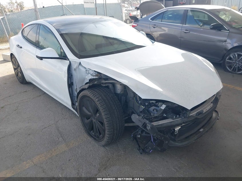 Vin: 5yjsa1e58nf469264, lot: 45906343, tesla model s dual motor all-wheel drive 2022 img_1