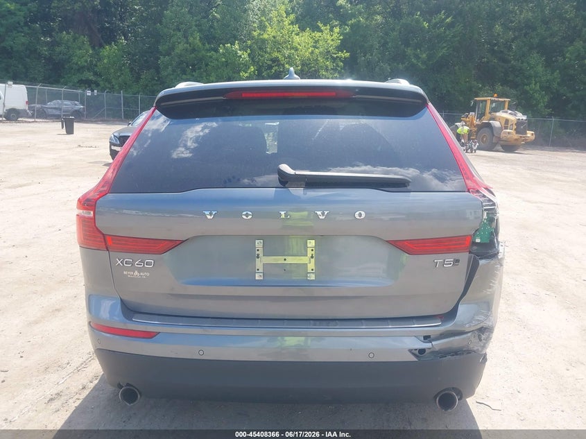 2021 Volvo Xc60 T5 Momentum VIN: YV4102RK2M1868793 Lot: 45408366