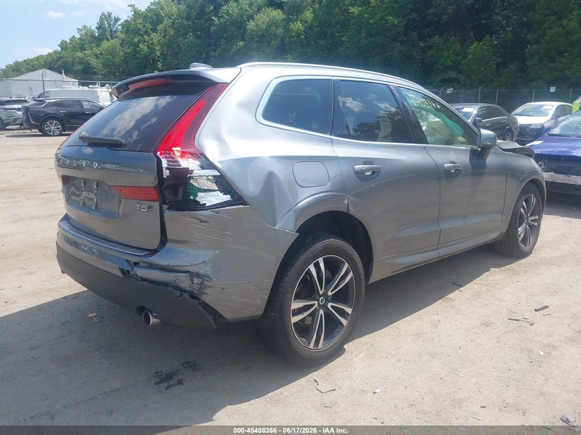 2021 VOLVO XC60 auction photo 4