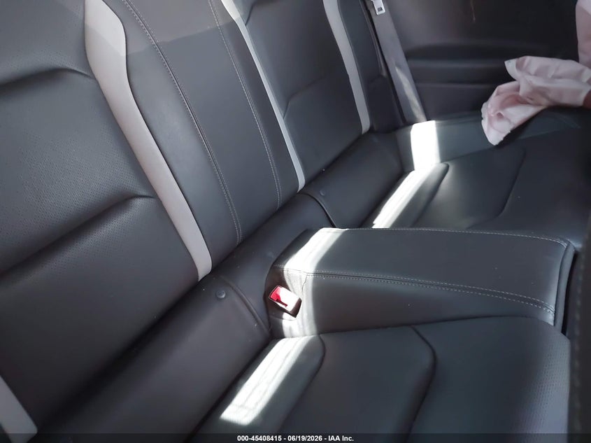 2019 CHEVROLET CAMARO auction photo 8