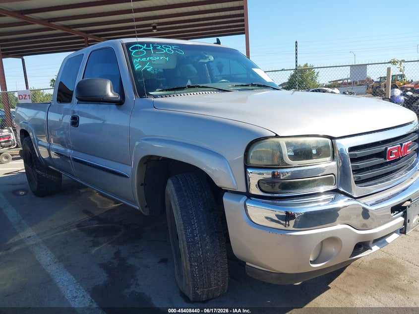 2006 GMC SIERRA 1500 SLT