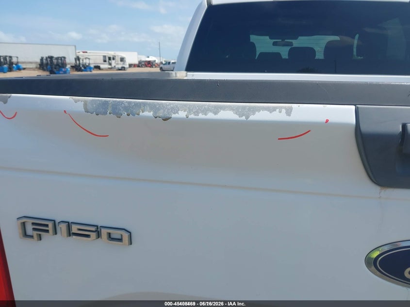 2017 FORD F-150 XL · Фото 15