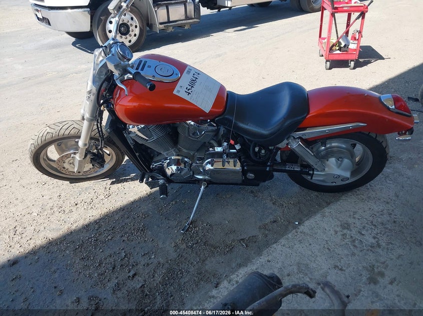 2003 Honda Vtx1800 C VIN: 1HFSC46143A100565 Lot: 45408474