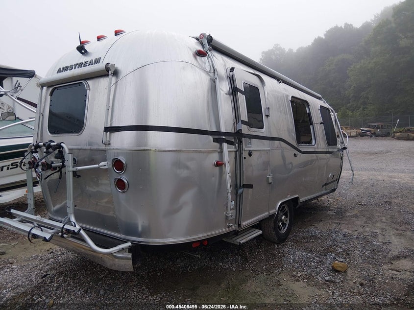 2022 AIRSTREAM AIRSTREAM auction photo 4