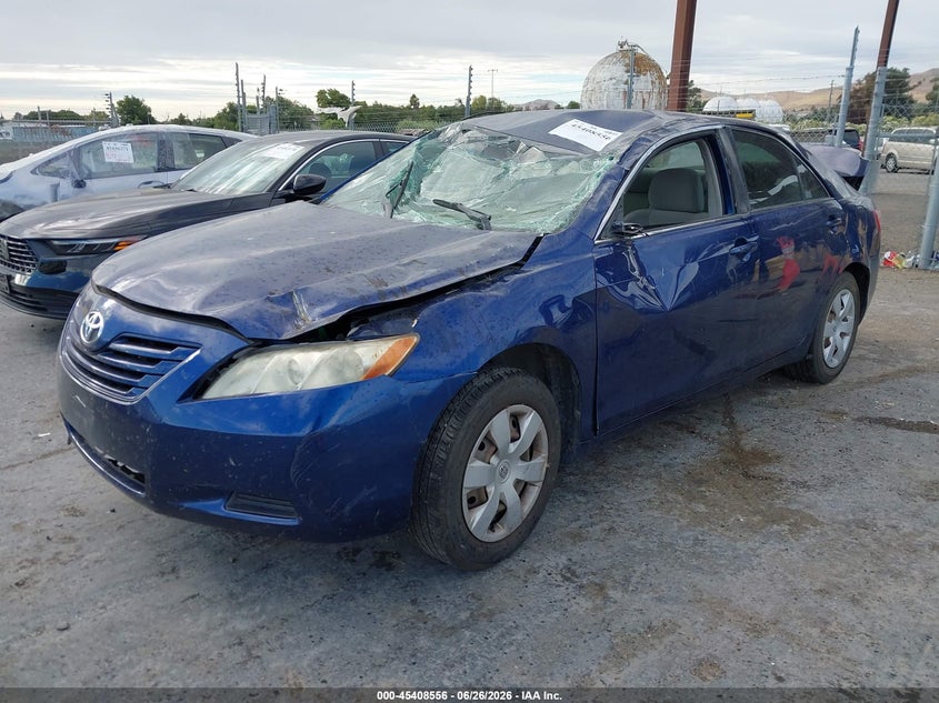 2009 TOYOTA CAMRY auction photo 2