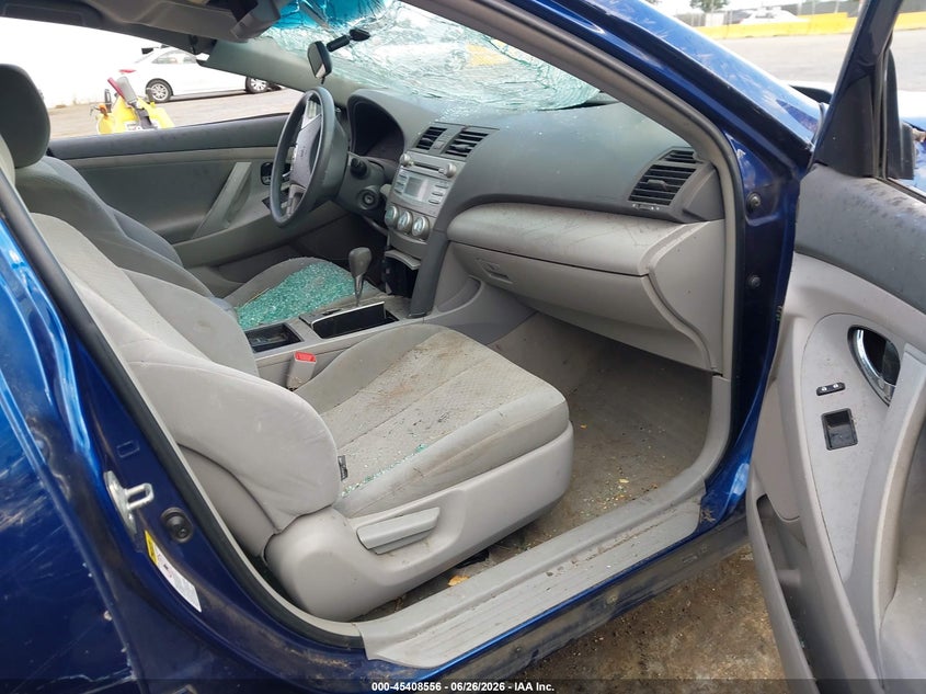 2009 TOYOTA CAMRY auction photo 5