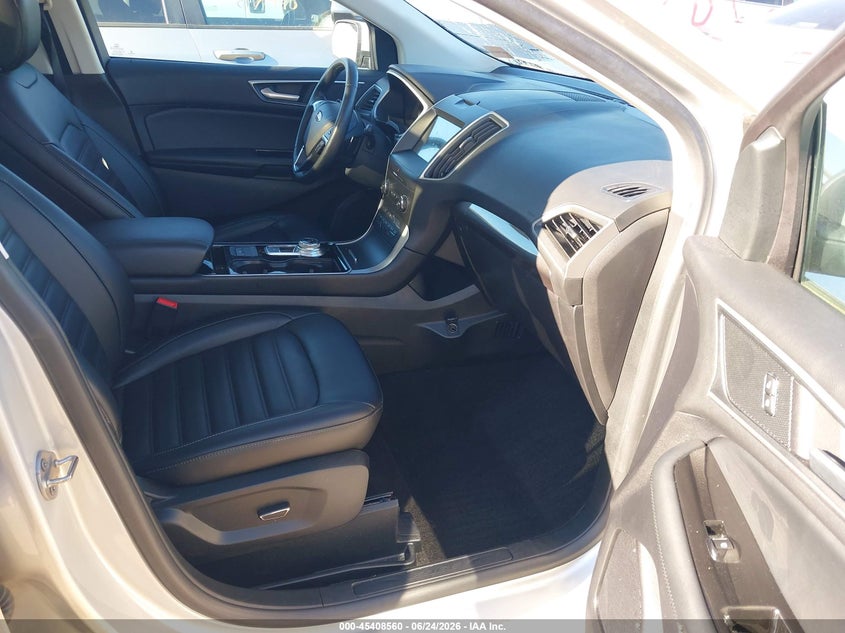2019 FORD EDGE auction photo 5
