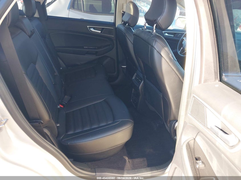 2019 FORD EDGE auction photo 8