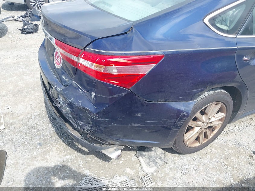 2013 TOYOTA AVALON auction photo 6