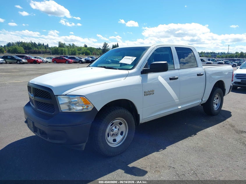 2018 Ram 1500 Tradesman  4x4 5'7 Box 1C6RR7KG5JS300520 photo 1