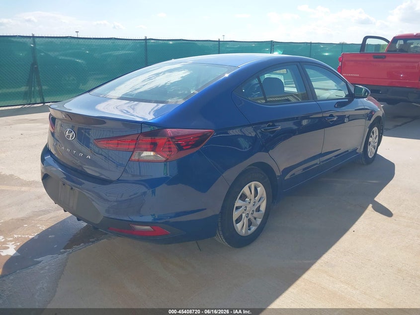 2020 HYUNDAI ELANTRA auction photo 4