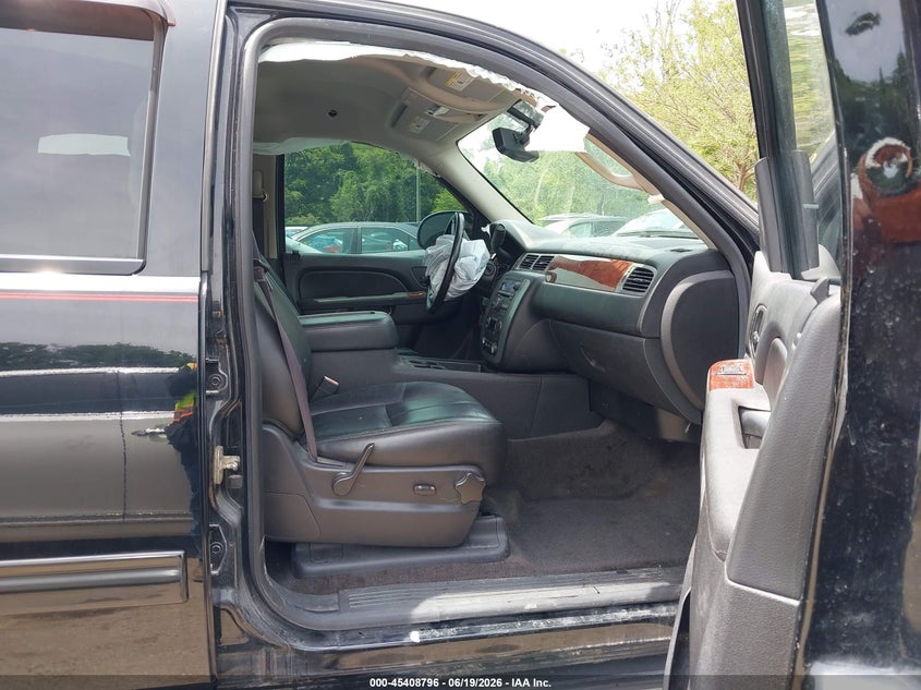 GMC YUKON XL 1500 2014 VIN 1GKS2KE72ER228867