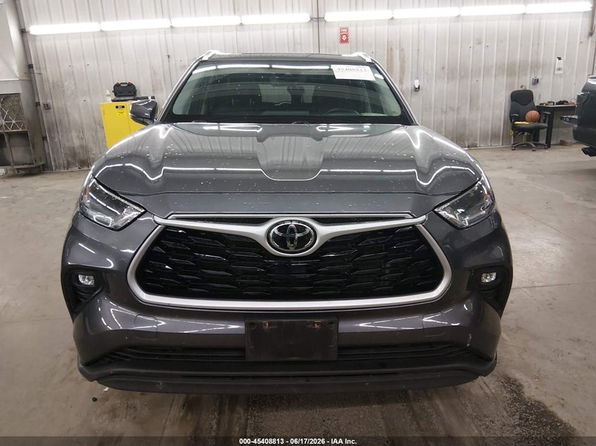 TOYOTA HIGHLANDER - zdjęcie 13