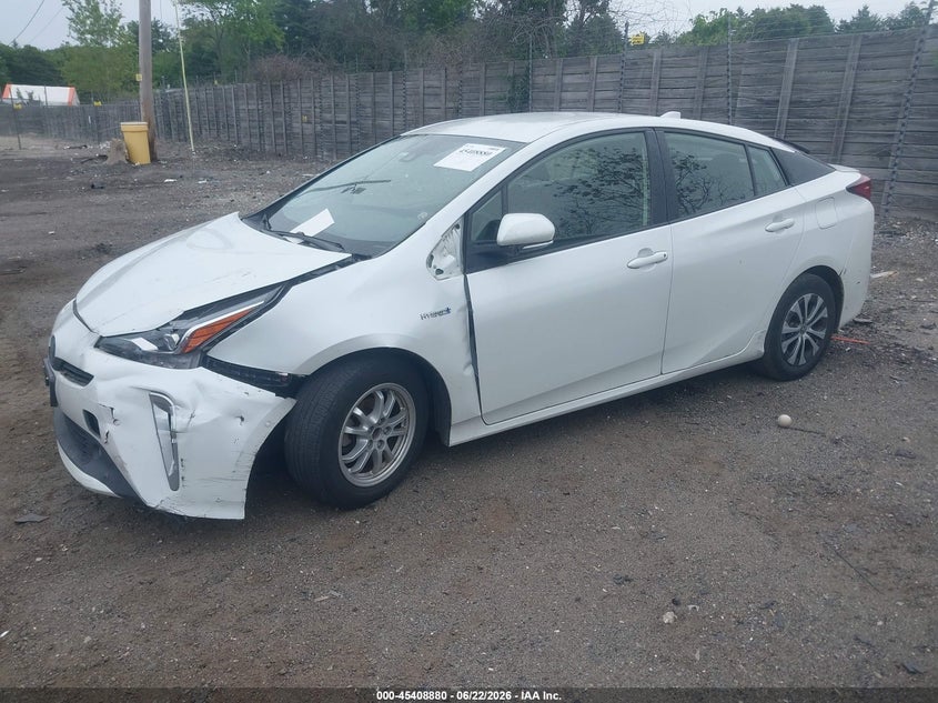 2021 TOYOTA PRIUS auction photo 2
