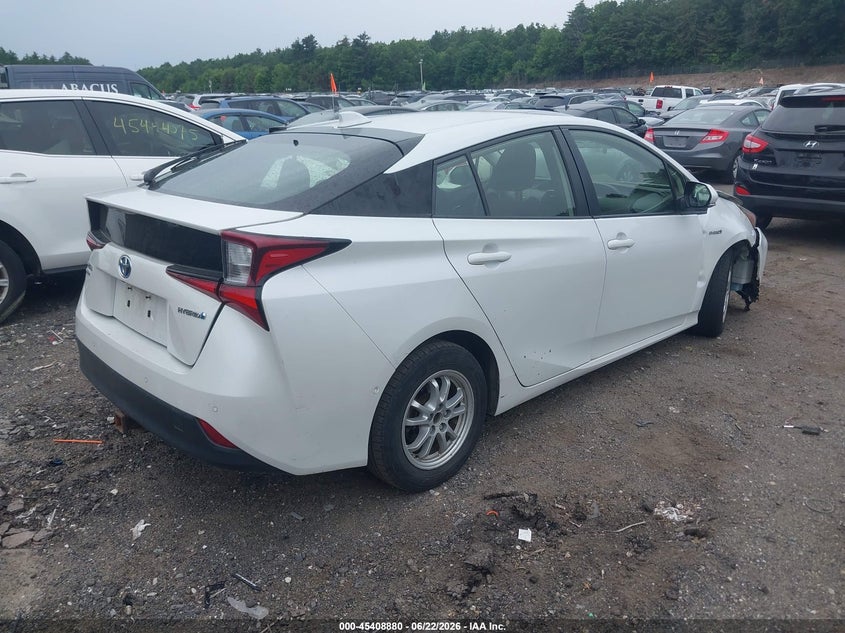 2021 TOYOTA PRIUS auction photo 4
