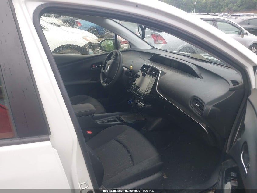 2021 TOYOTA PRIUS auction photo 5