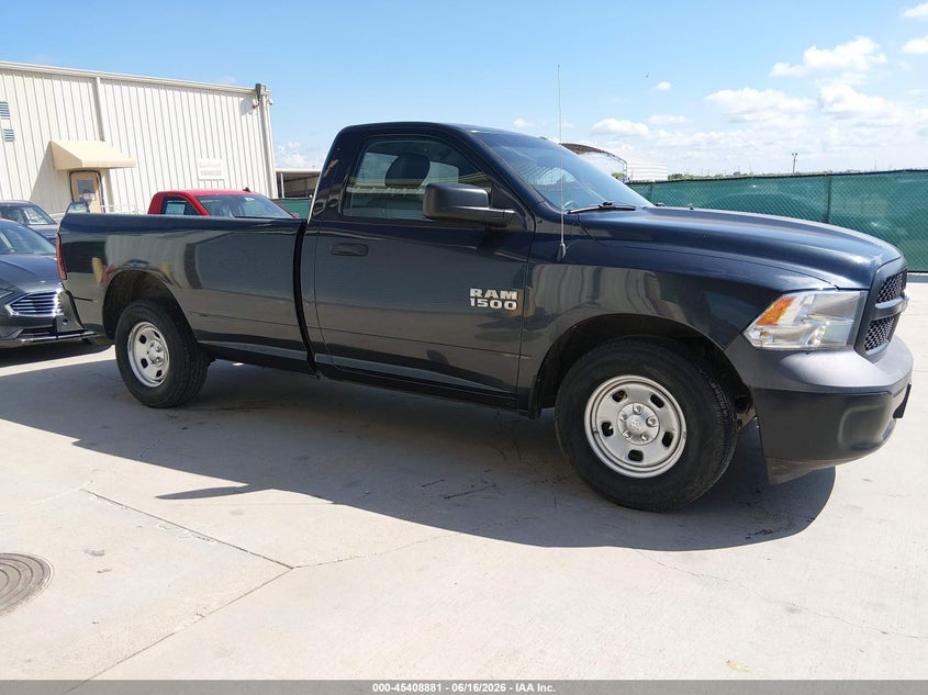 2018 Ram 1500 Tradesman 4X2 8' Box VIN: 3C6JR6DGXJG318152 Lot: 45408881