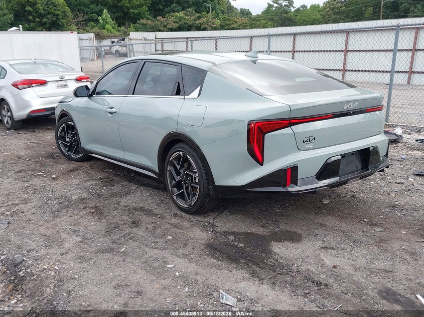 2025 KIA K4 SEDAN 2.0L I-4 DOHC, VVT, 147HP